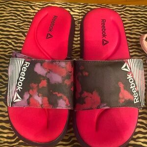 Reebok Pink and Black Sandals Sporty Comfort